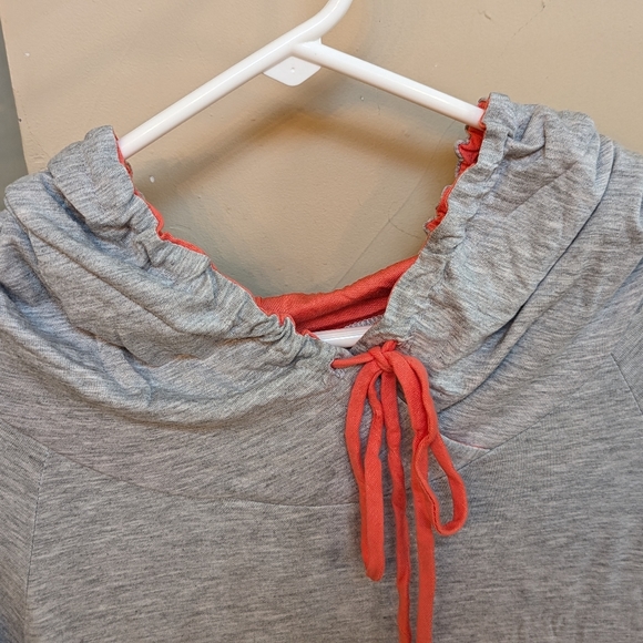 NEW Egs by éloges Gray & Coral Two Tone Color Block Hoodie Small - Picture 6 of 12